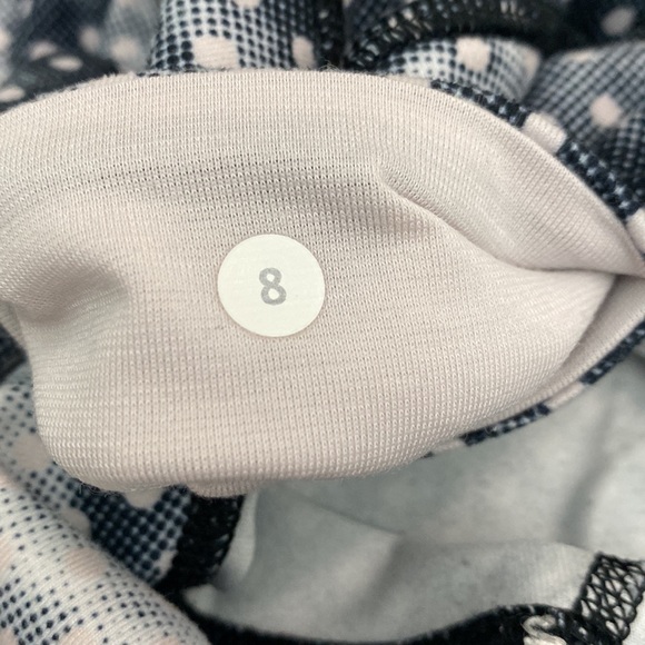 Lululemon Wunder under - Picture 3 of 4